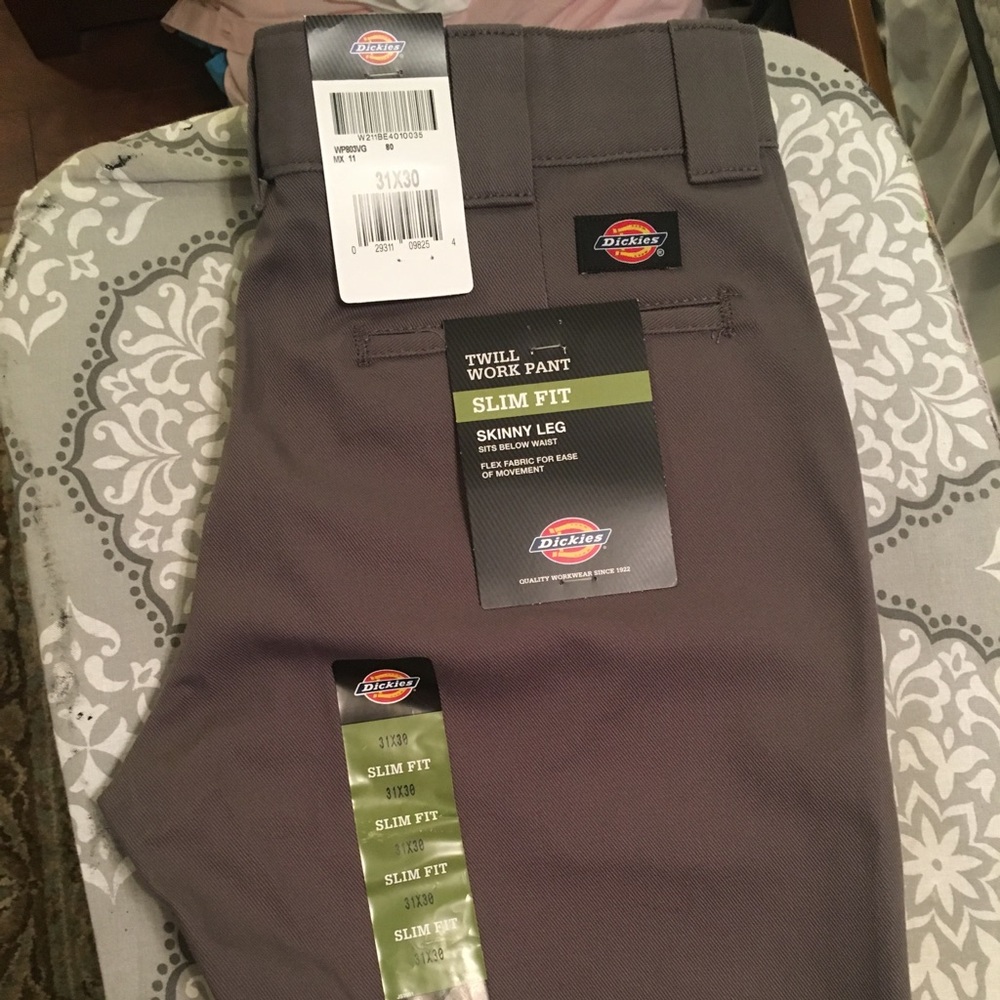 Dickies Men’s Slim Skinny Fit Twill Work Pant